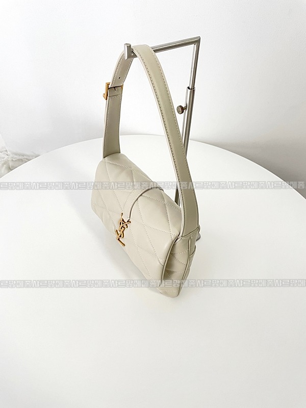 생로랑르57숄더백  20260412-140656-006루.jpg