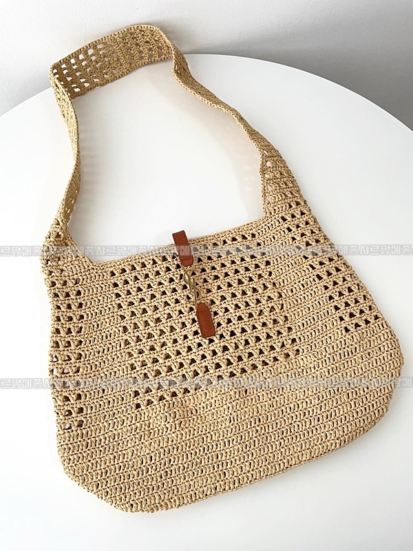 생로랑록살리스숄더백  20260412-141737-001루.jpg