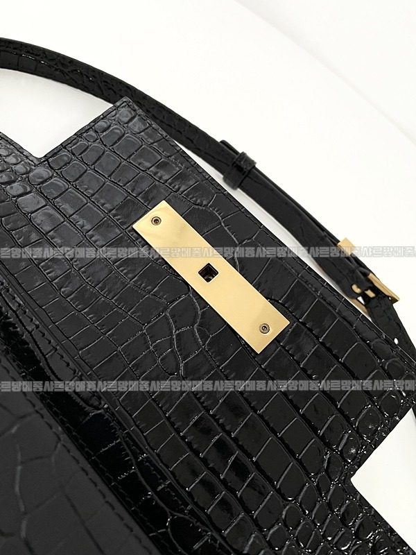 생로랑맨하탄숄더백  20260412-142605-016루.jpg