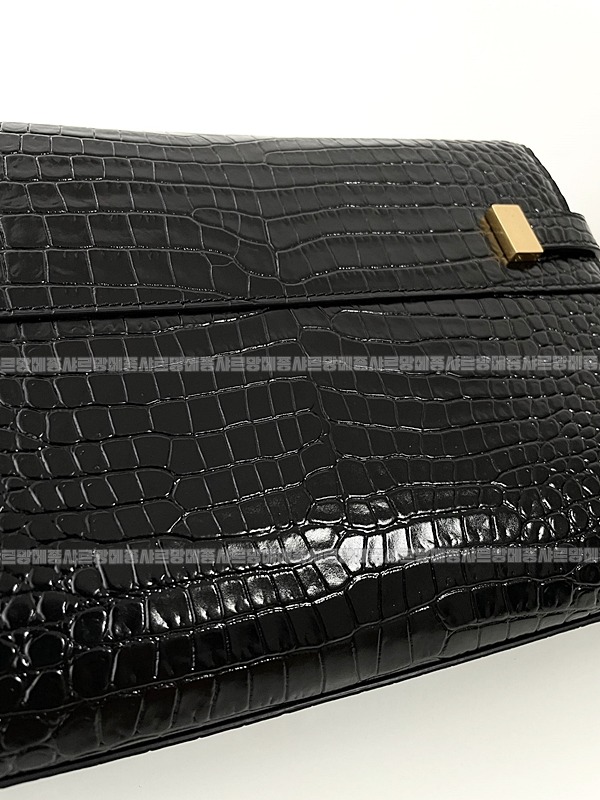 생로랑맨하탄숄더백  20260412-142605-018루.jpg