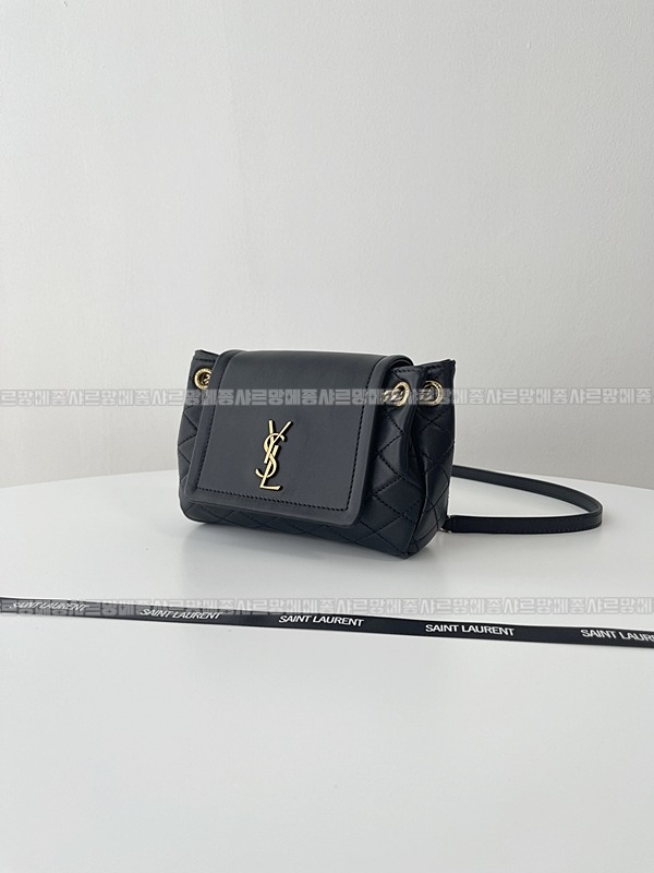 생로랑놀리타미니백  20260412-150347-004루.jpg