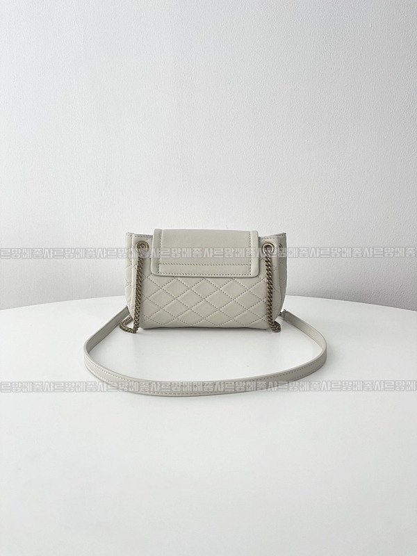 생로랑놀리타미니백  20260412-151244-011루.jpg