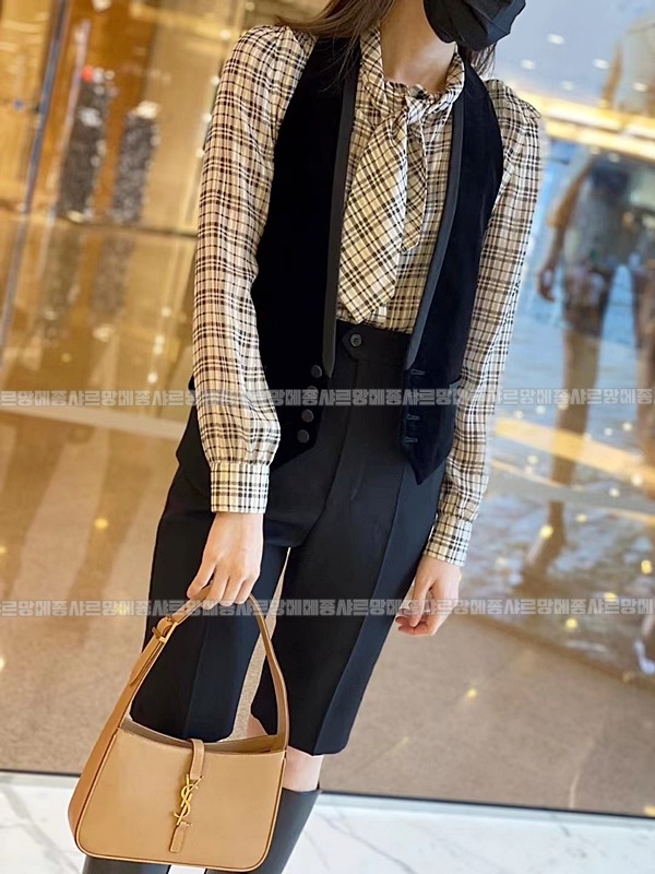 생로랑르5아7호보백  20260412-170233-023루.jpg