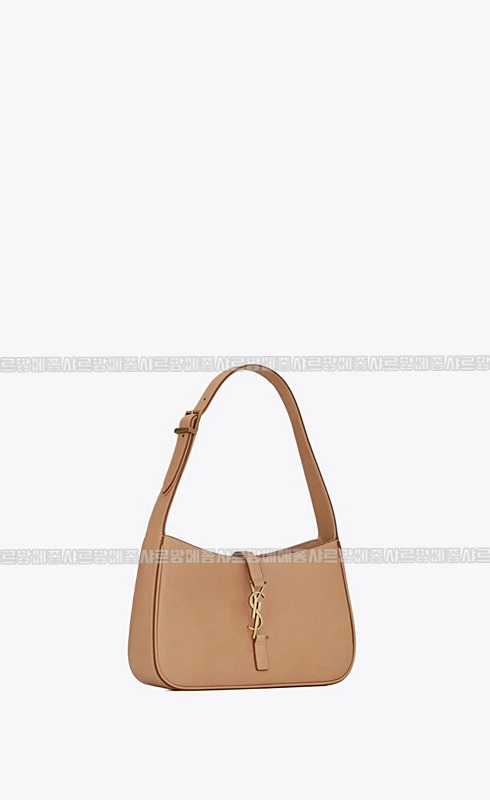 생로랑르5아7호보백  20260412-170232-021루.jpg