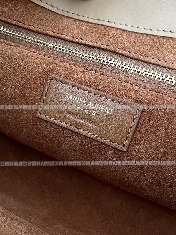 생로랑르5아7호보백  20260412-170231-012루.jpg