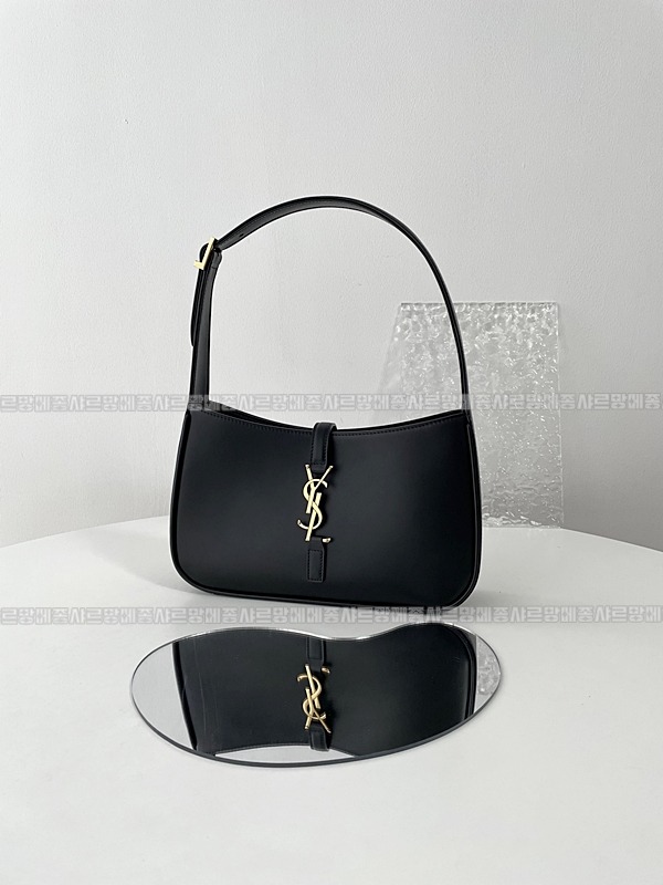 생로랑르5아7호보백  20260412-170541-002루.jpg