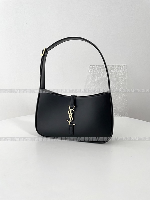 생로랑르5아7호보백  20260412-170542-004루.jpg