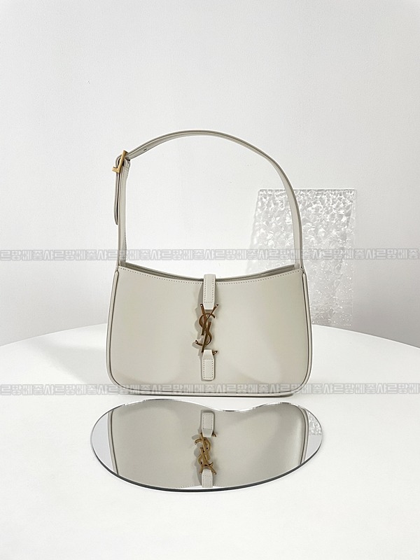 생로랑르5아7호보백  20260412-171044-001루.jpg