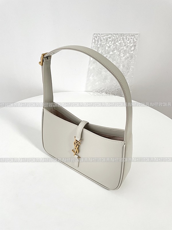 생로랑르5아7호보백  20260412-171045-008루.jpg