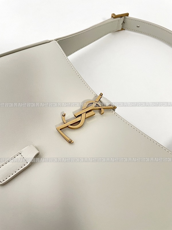 생로랑르5아7호보백  20260412-171046-010루.jpg