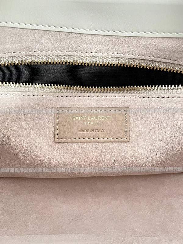 생로랑르5아7호보백  20260412-171046-014루.jpg