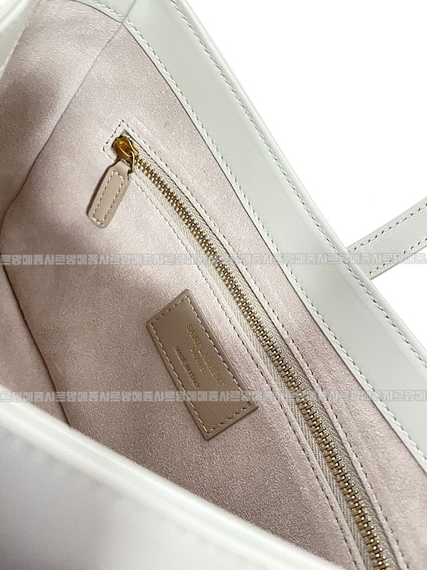 생로랑르5아7호보백  20260412-171047-016루.jpg