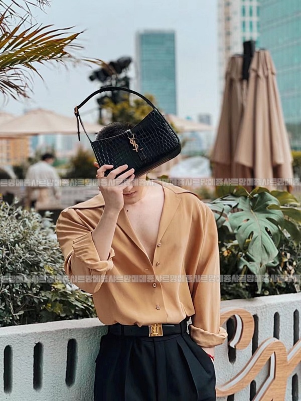 생로랑르5아7호보백  20260412-171255-015루.jpg