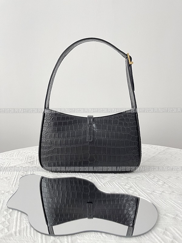 생로랑르5아7호보백  20260412-171253-004루.jpg