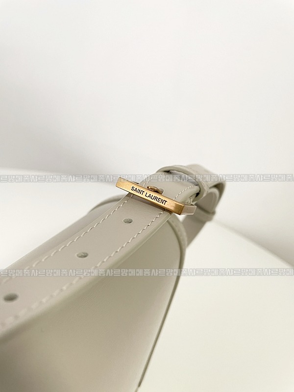 생로랑솔페리노사첼백  20260413-114813-015루.jpg