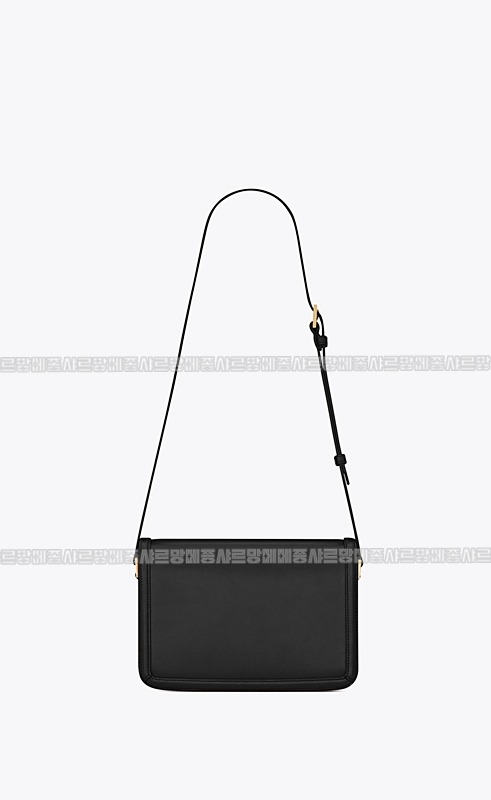 생로랑솔페리노사첼백  20260413-115115-019루.jpg