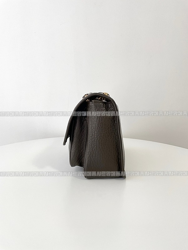 생로랑니키백  20260413-121035-004루.jpg