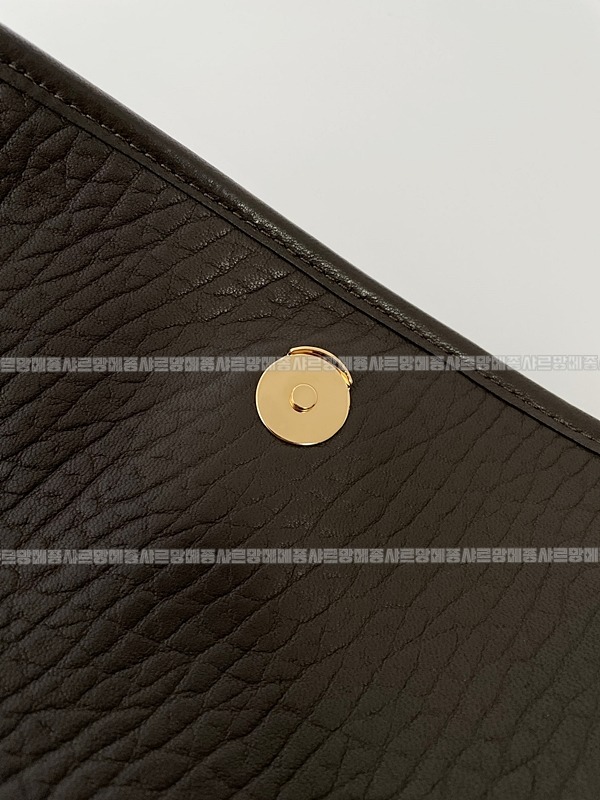 생로랑니키백  20260413-121036-012루.jpg