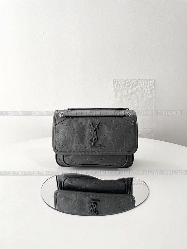 생로랑니키크로스백  20260414-105500-001루.jpg