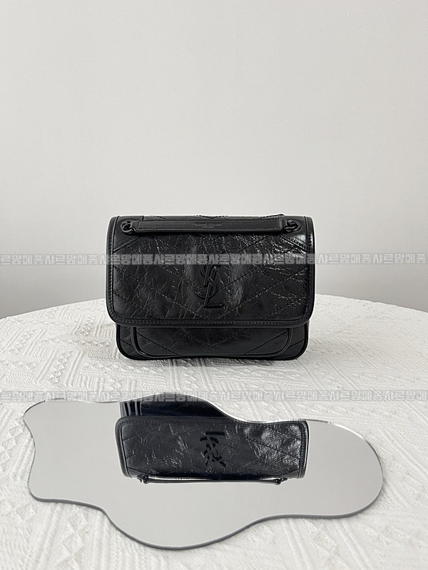 생로랑니키크로스백  20260414-111744-001루.jpg