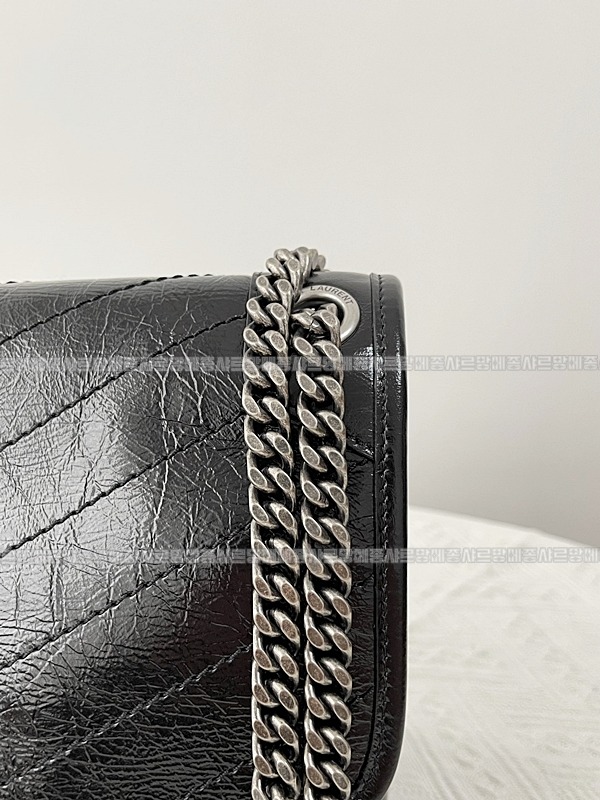 생로랑니키크로스백미디움  20260414-113851-016루.jpg