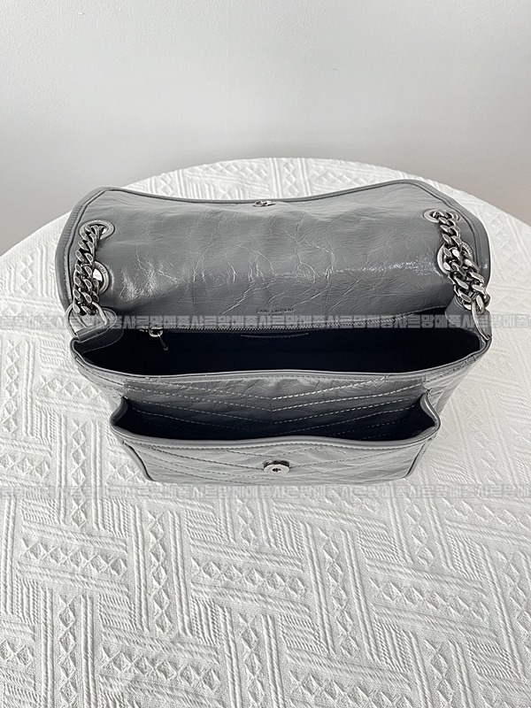 생로랑니키크로스백미디움  20260414-114257-008루.jpg