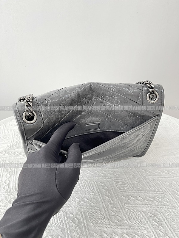 생로랑니키크로스백미디움  20260414-114258-010루.jpg