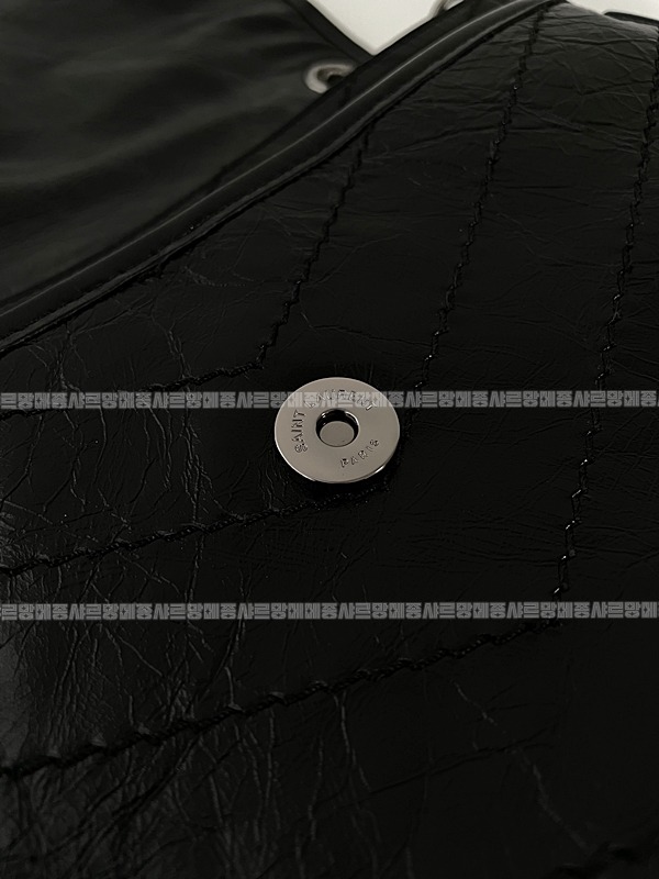 생로랑니키크로스백미디움  20260414-120159-011루.jpg