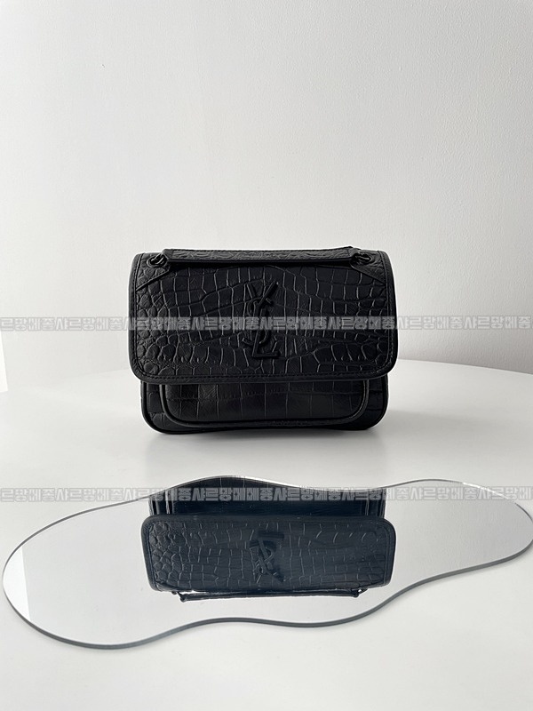 생로랑니키크로스백스몰  20260414-125921-001루.jpg