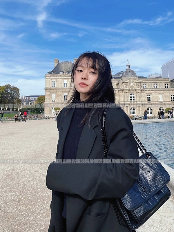 생로랑니키크로스백미디움  20260414-131207-023루.jpg