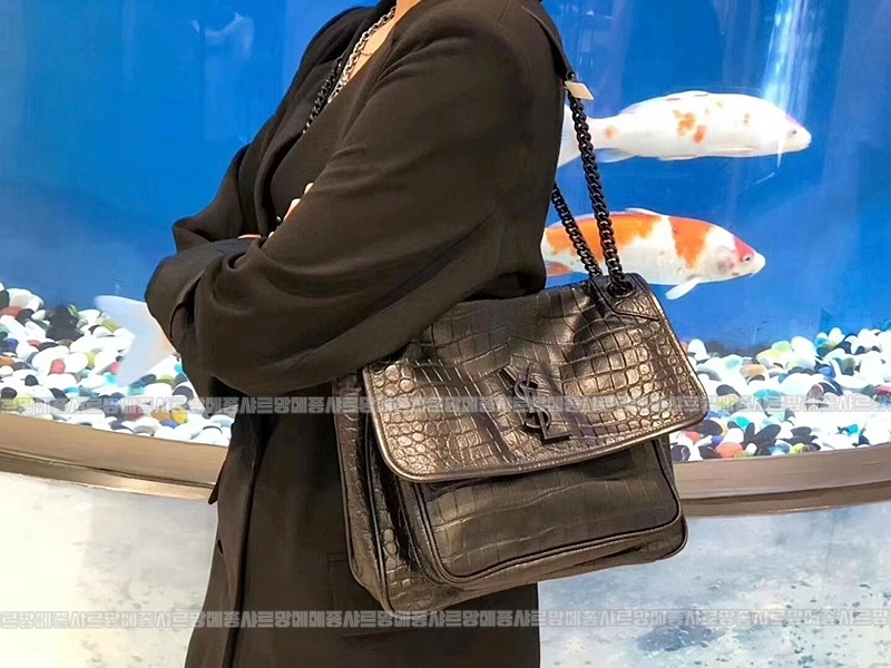 생로랑니키크로스백미디움  20260414-131207-025루.jpg