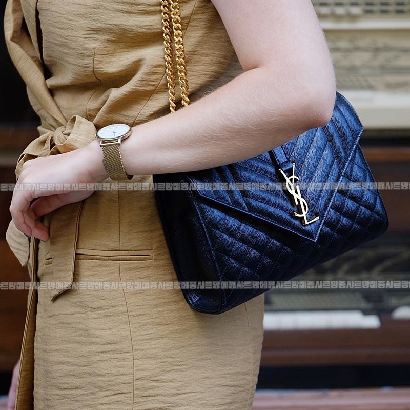 생로랑앤밸로프체인숄더백미디움   20260415-095242-022 .jpg