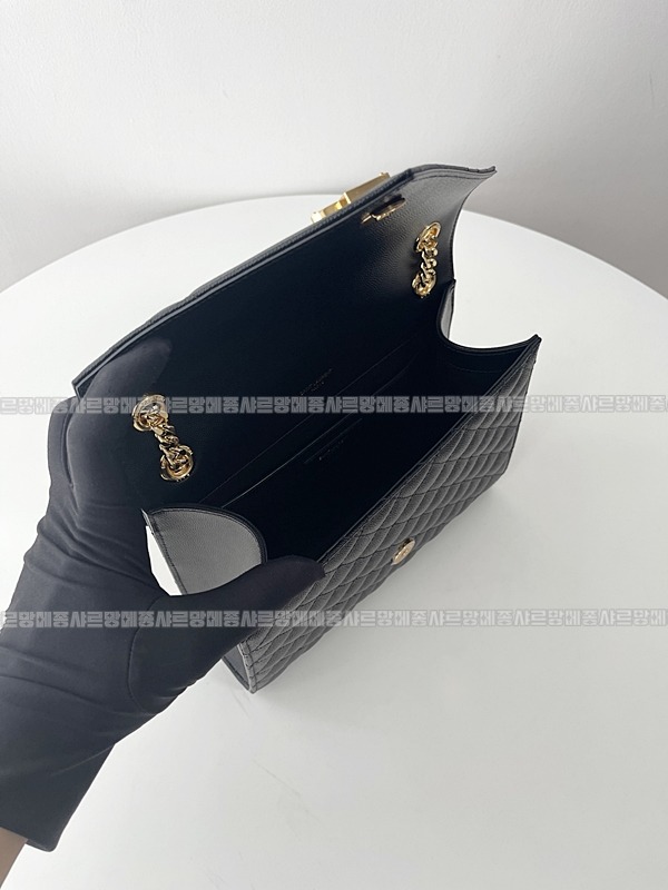 생로랑앤밸로프체인숄더백미디움   20260415-095239-007 .jpg