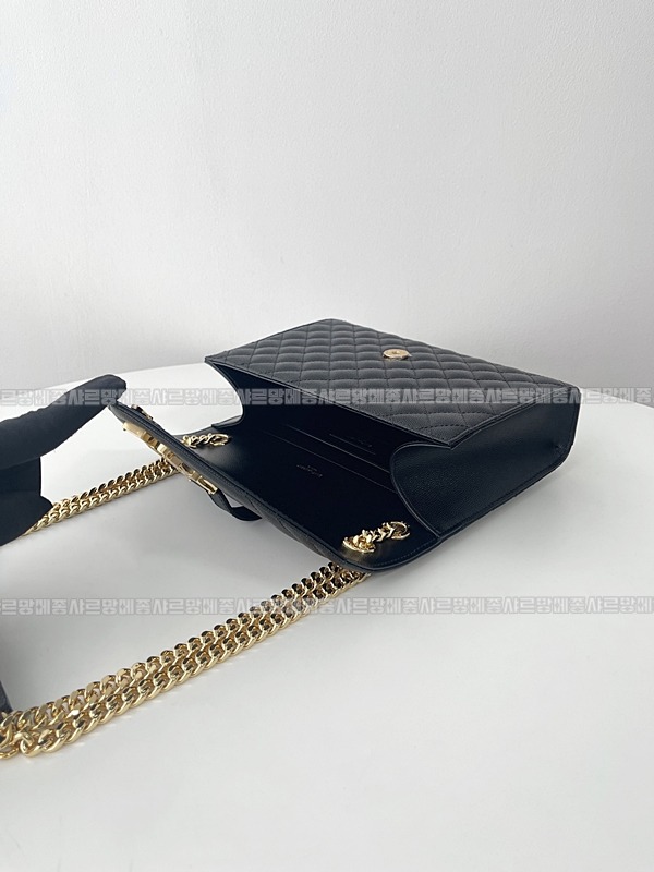생로랑앤밸로프체인숄더백미디움   20260415-095239-006 .jpg