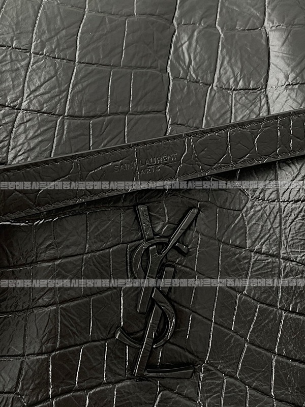 생로랑니키쇼핑백   20260415-100825-012 .jpg