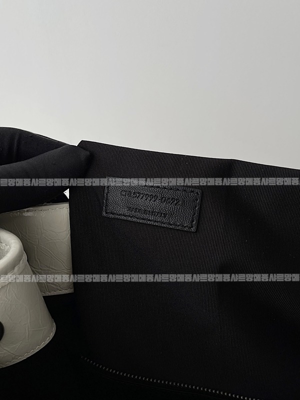 생로랑니키쇼핑백   20260415-110304-011 .jpg