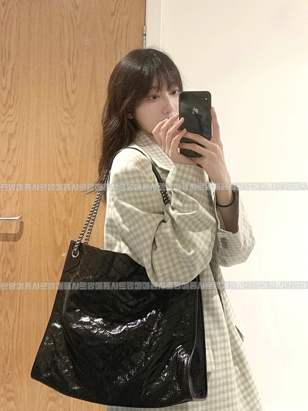 생로랑니키쇼핑백라지   20260415-110915-023 .jpg