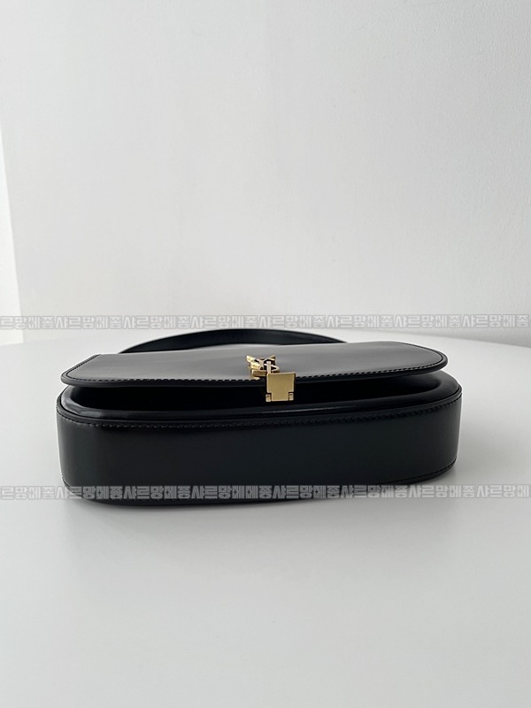 생로랑볼테르미니레더숄더백  20260416-124942-005.jpg