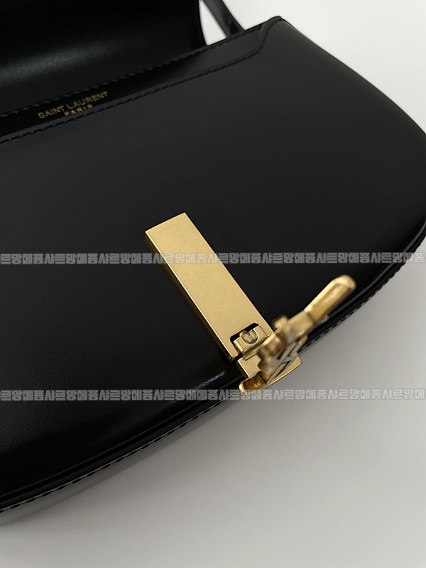 생로랑볼테르미니레더숄더백  20260416-124943-015.jpg