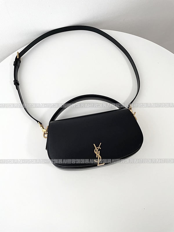 생로랑볼테르백  20260416-130252-009.jpg