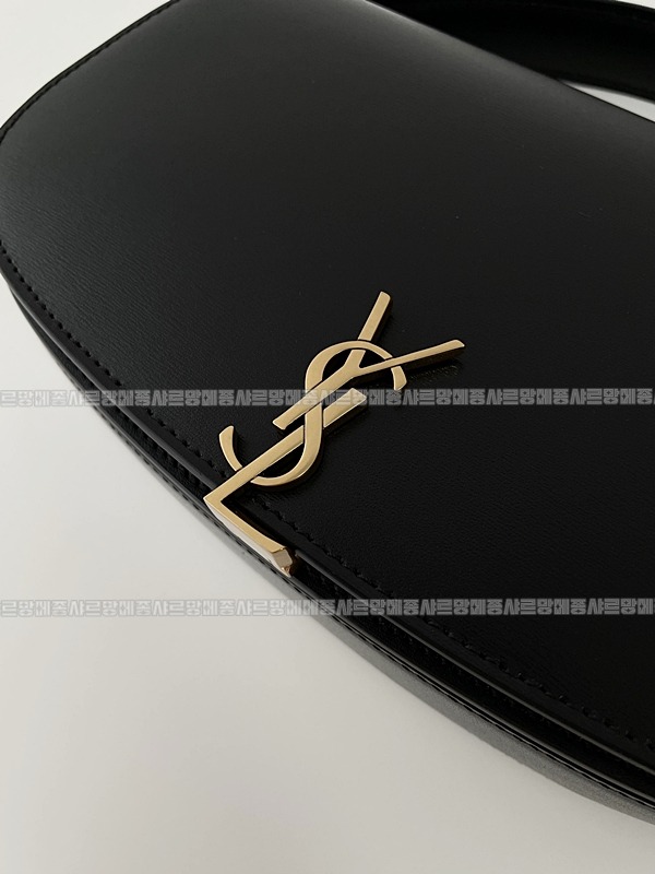 생로랑볼테르백  20260416-130252-010.jpg