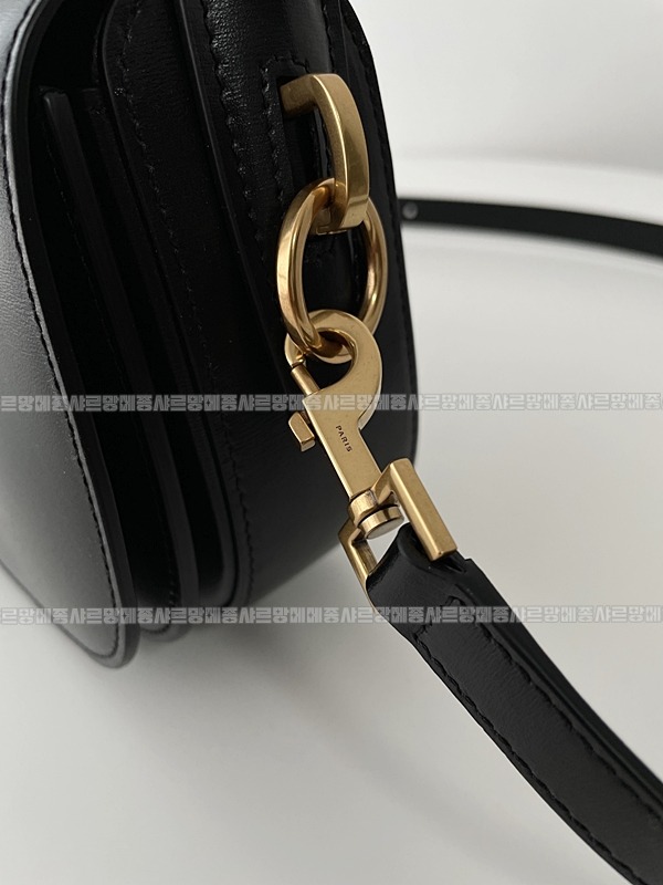 생로랑볼테르백  20260416-130253-014.jpg