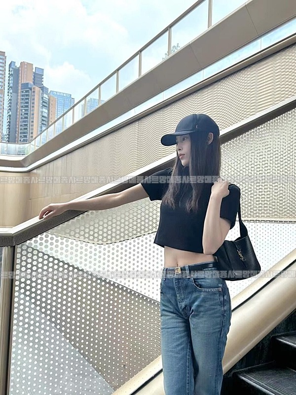 생로랑 르 5 아 7 베이비백  20260416-131233-026.jpg