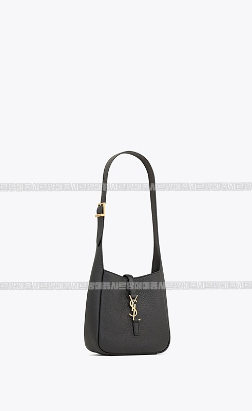 생로랑 르 5 아 7 베이비백  20260416-131232-020.jpg