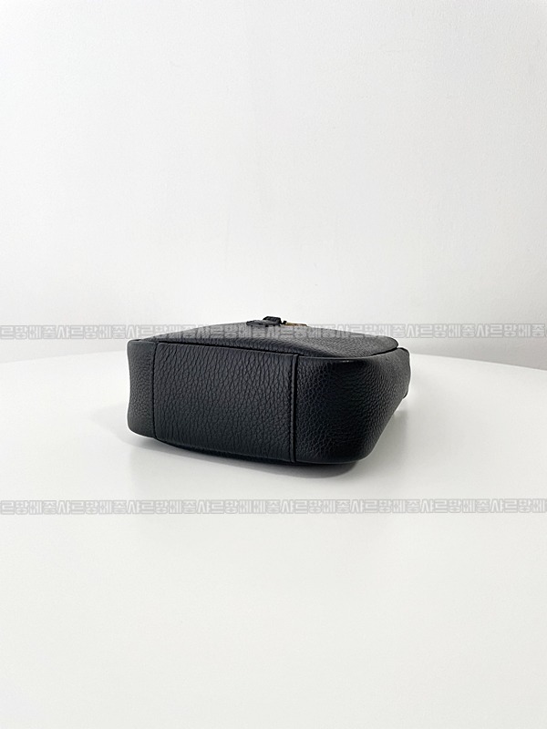 생로랑 르 5 아 7 베이비백  20260416-131230-005.jpg