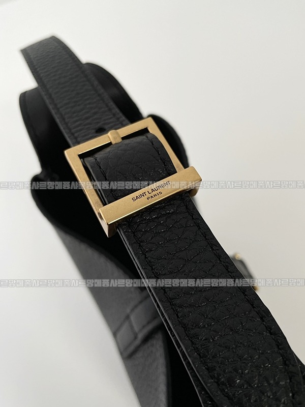 생로랑 르 5 아 7 베이비백  20260416-131231-013.jpg