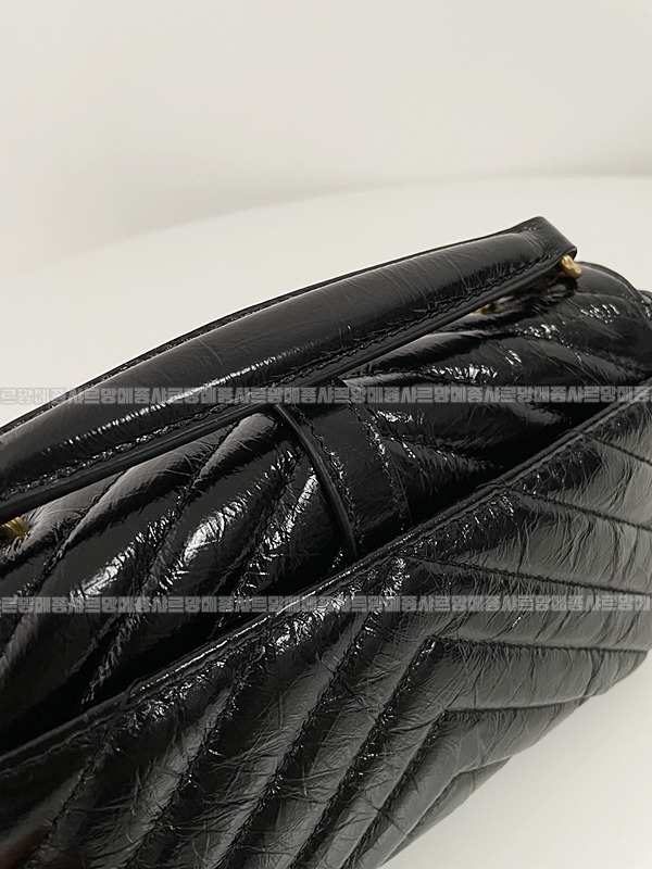 생로랑컬리지미니탑핸들체인크로스백  20260416-151922-016.jpg