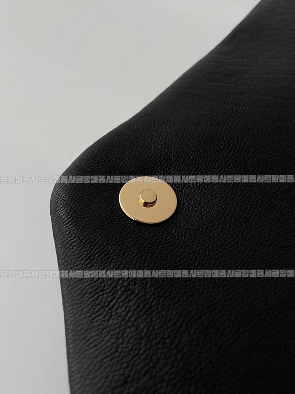 생로랑칼립소라지백  20260416-152936-012.jpg