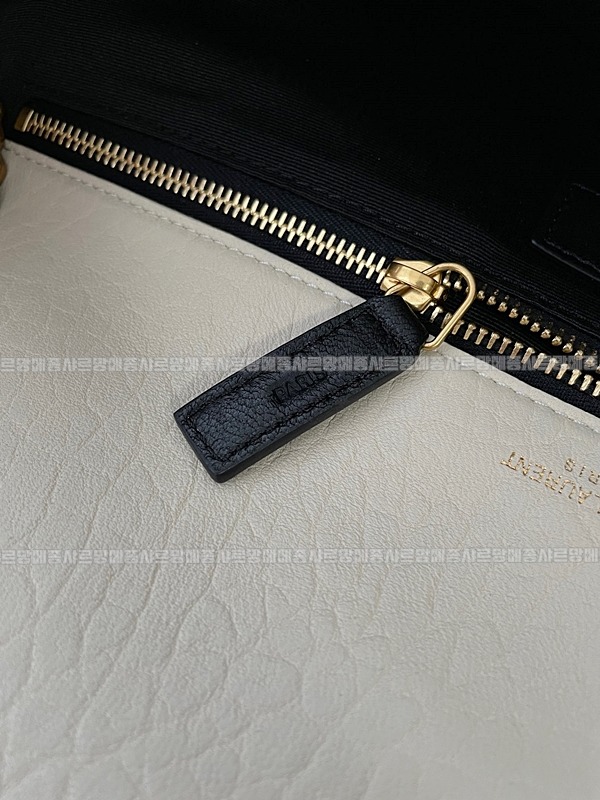 생로랑칼립소라지백  20260416-154438-015.jpg