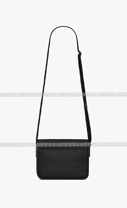 생로랑니키메신저백  20260416-155320-020.jpg